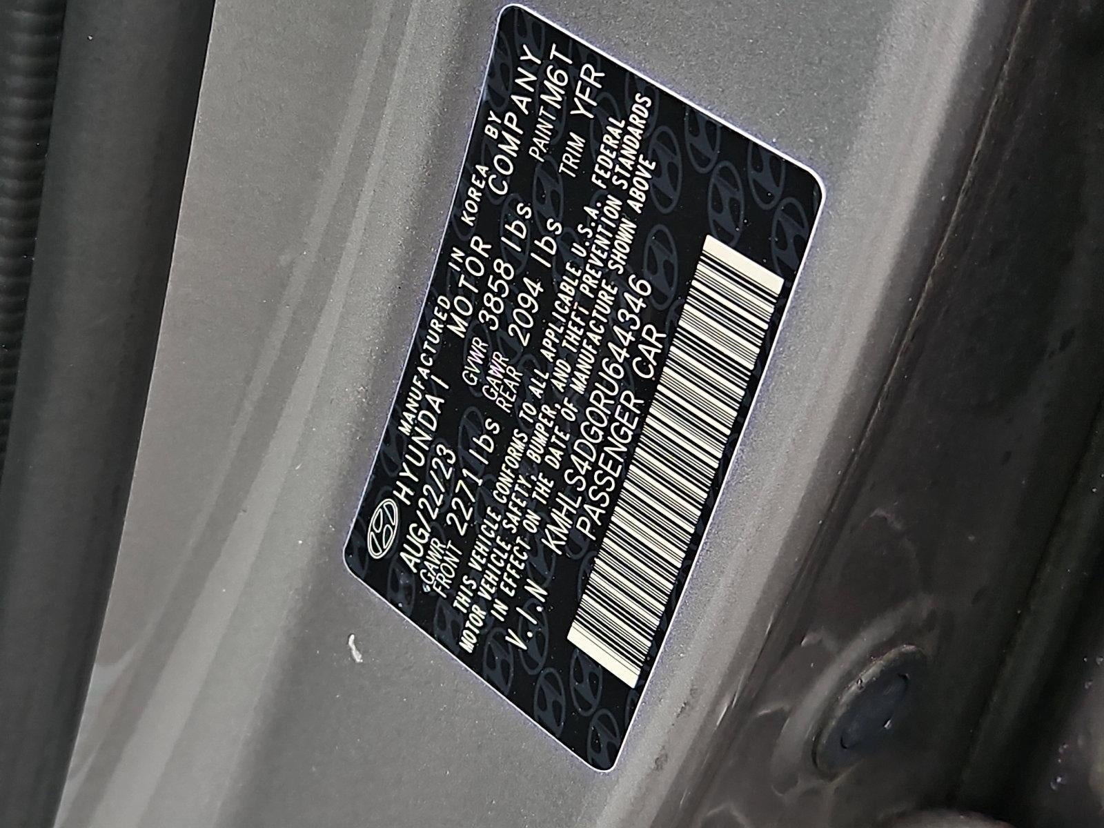 2024 Hyundai ELANTRA SEL IVT