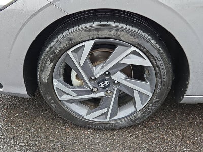 2024 Hyundai ELANTRA SEL IVT