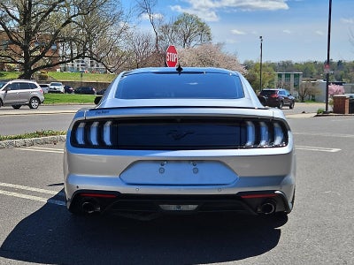 2021 Ford Mustang EcoBoost Fastback