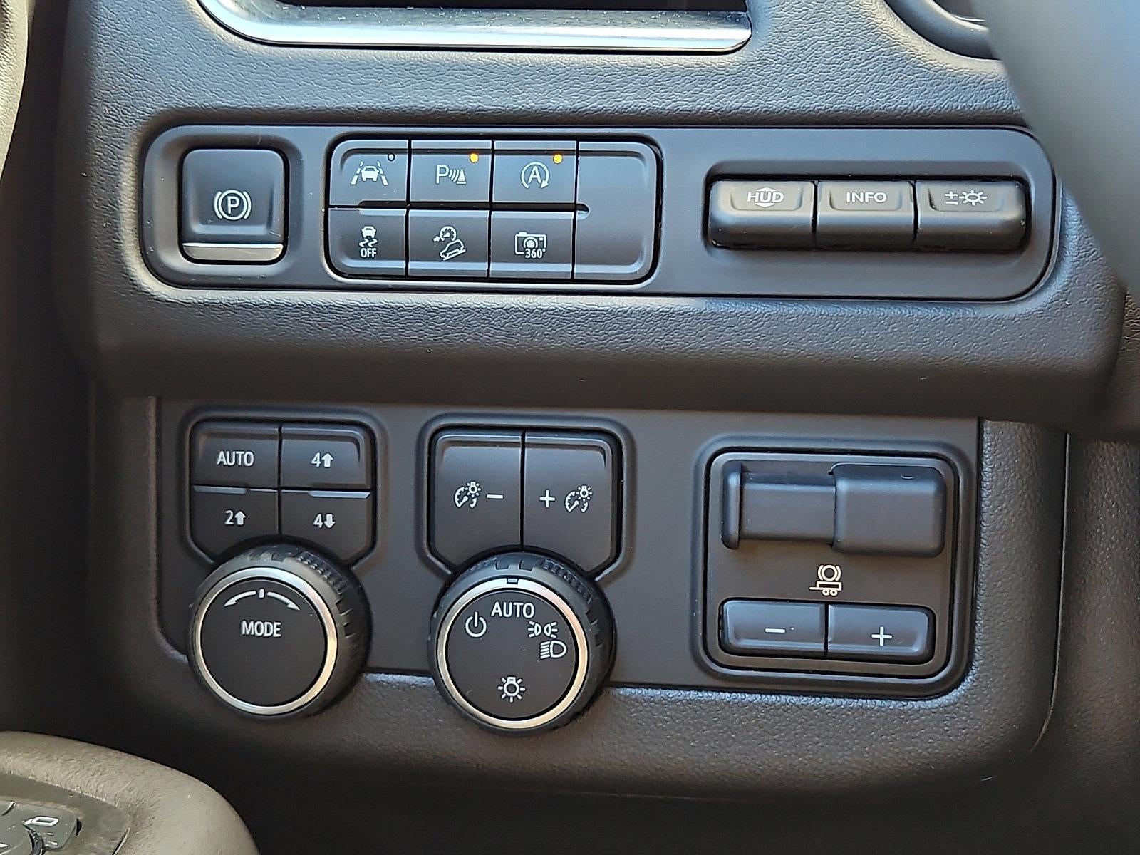 2024 Chevrolet Suburban 4WD Premier