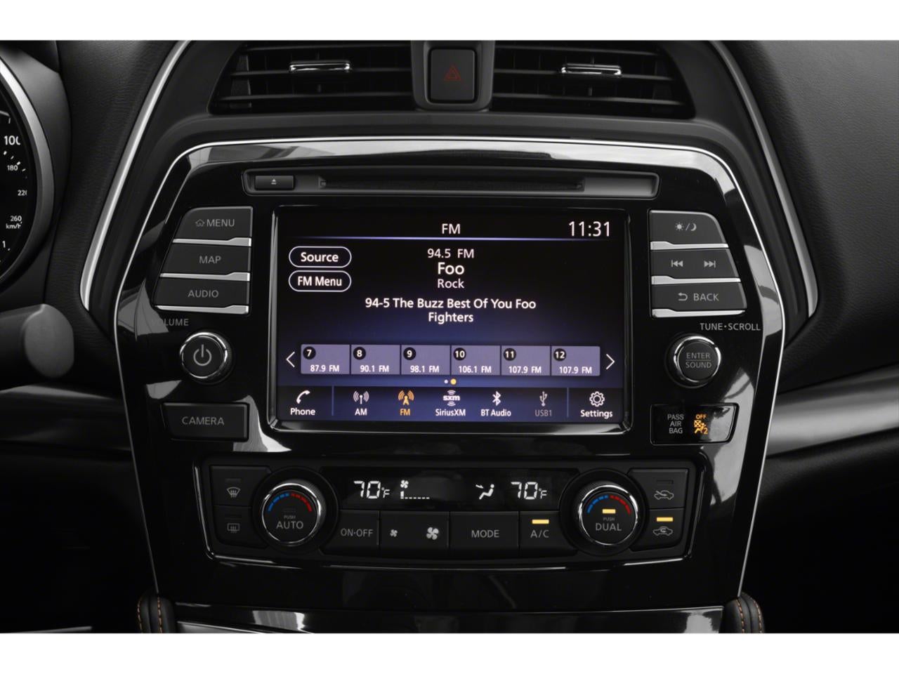 2023 Nissan Maxima SR