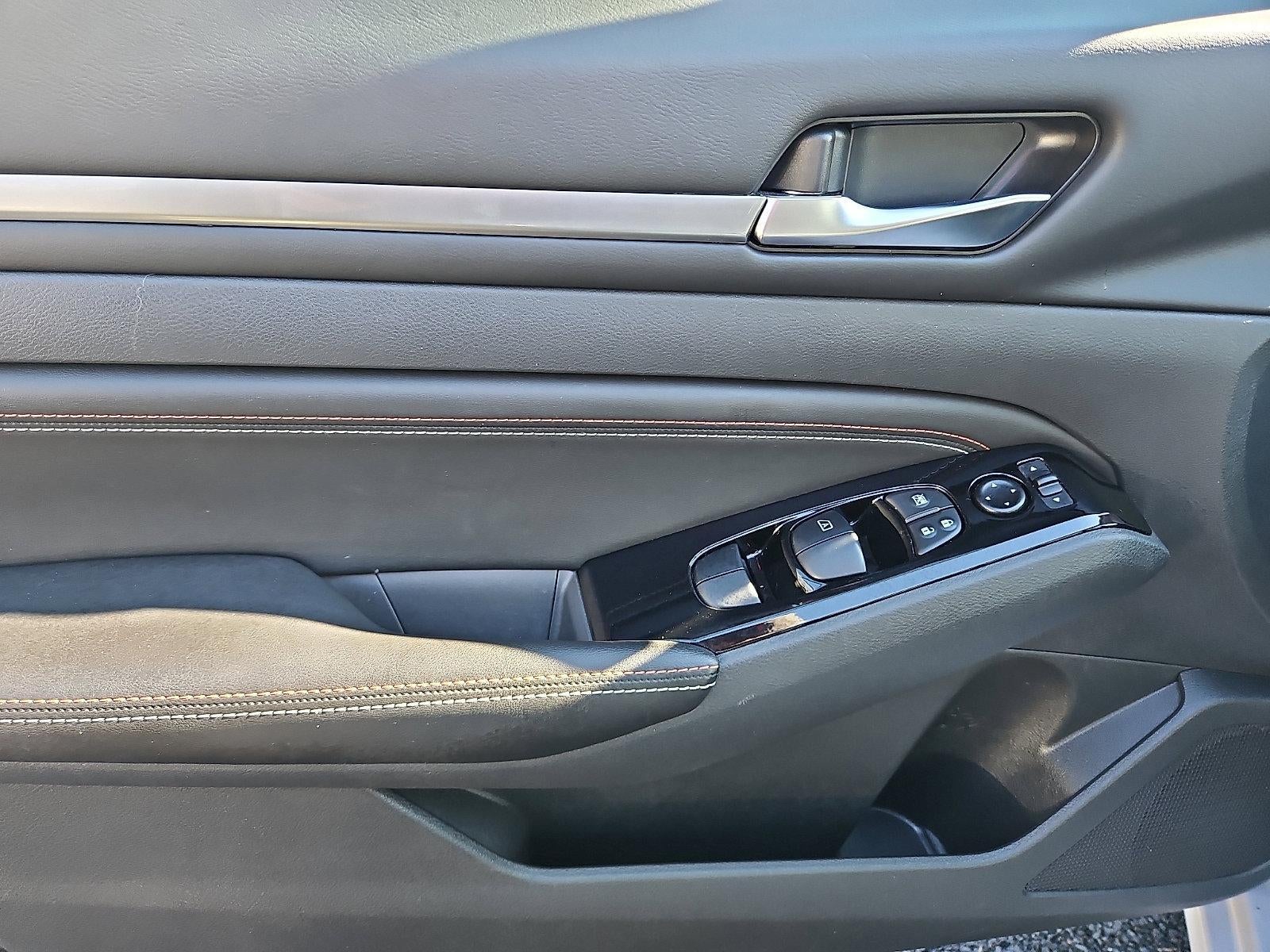 2023 Nissan Altima SR