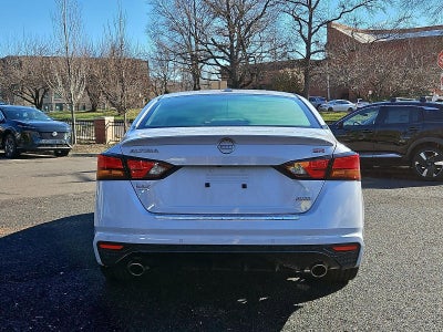 2023 Nissan Altima SR