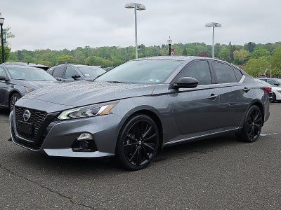 2022 Nissan Altima SR