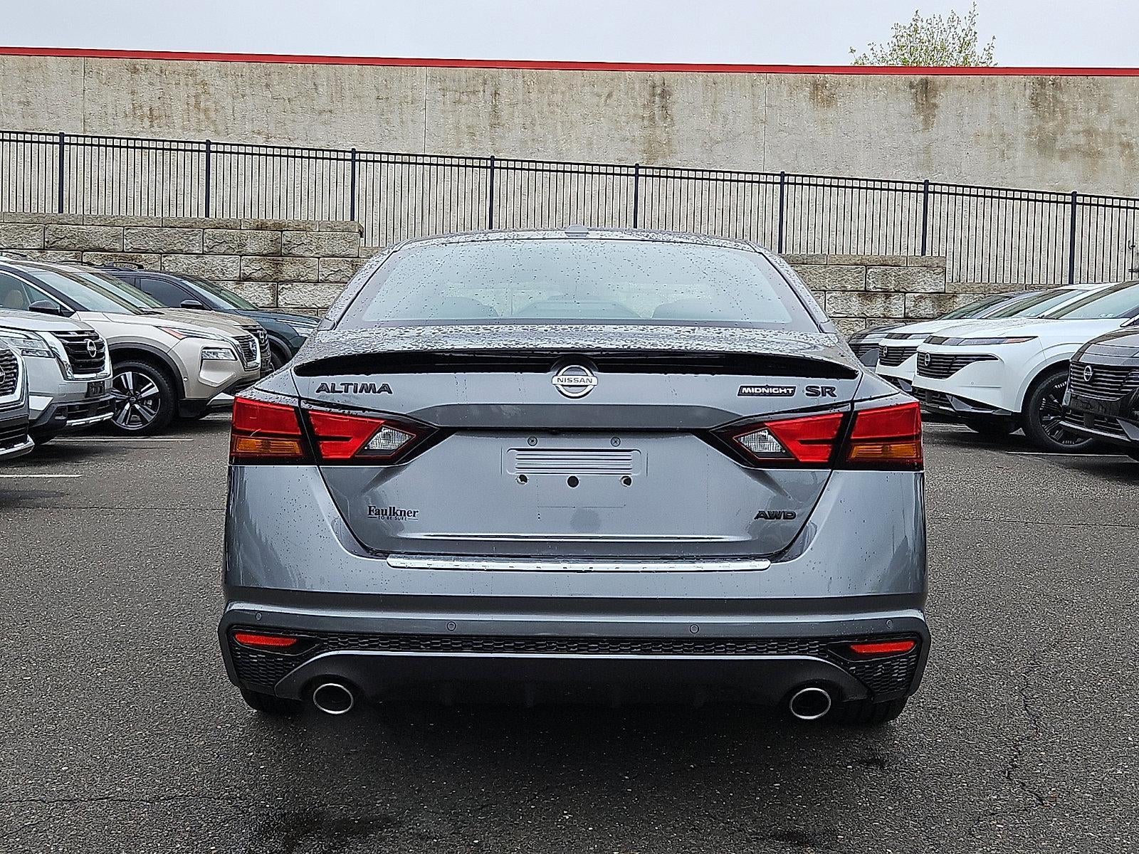 2022 Nissan Altima SR
