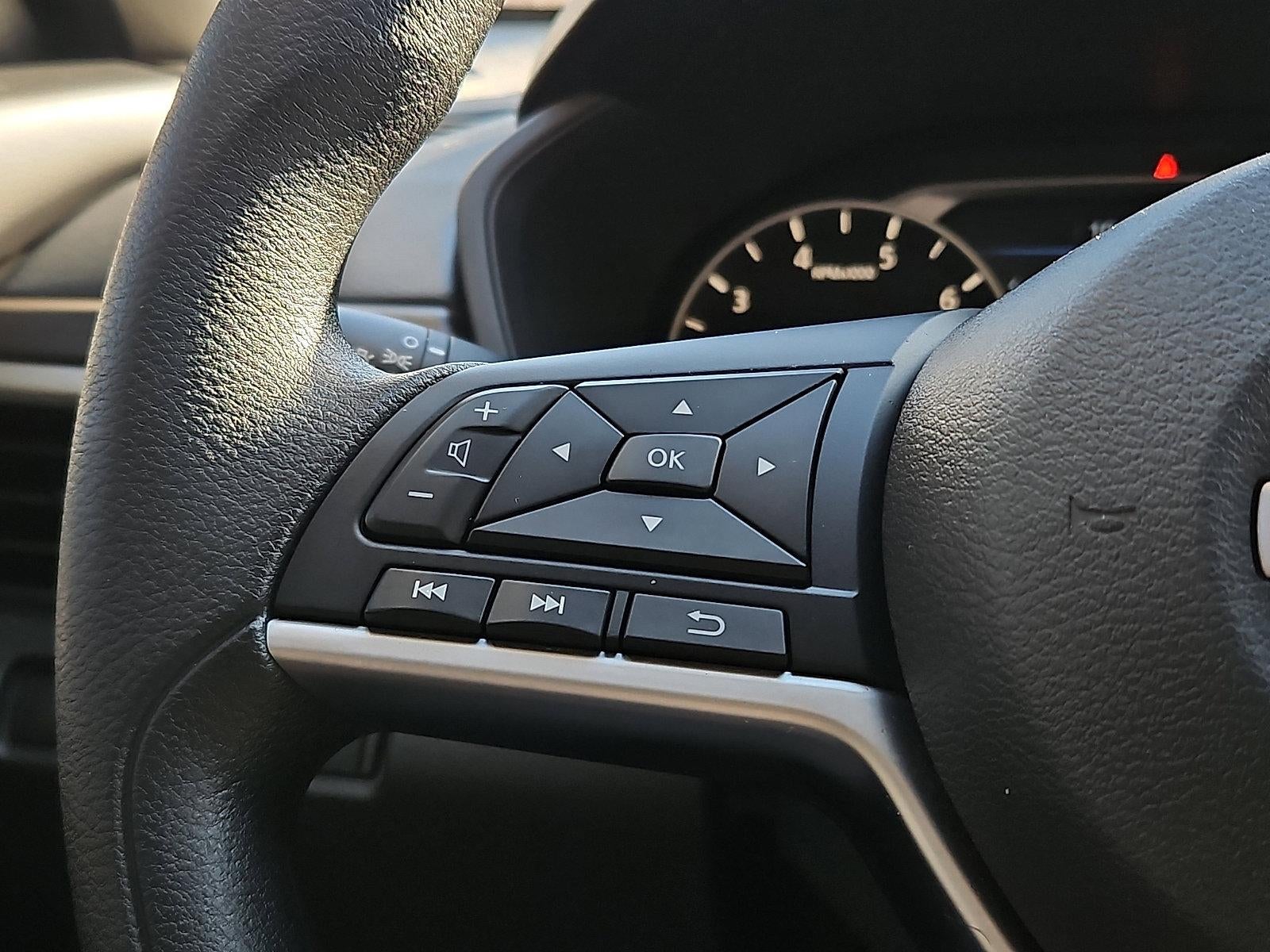 2023 Nissan Altima SV