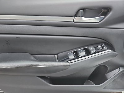 2023 Nissan Altima SV