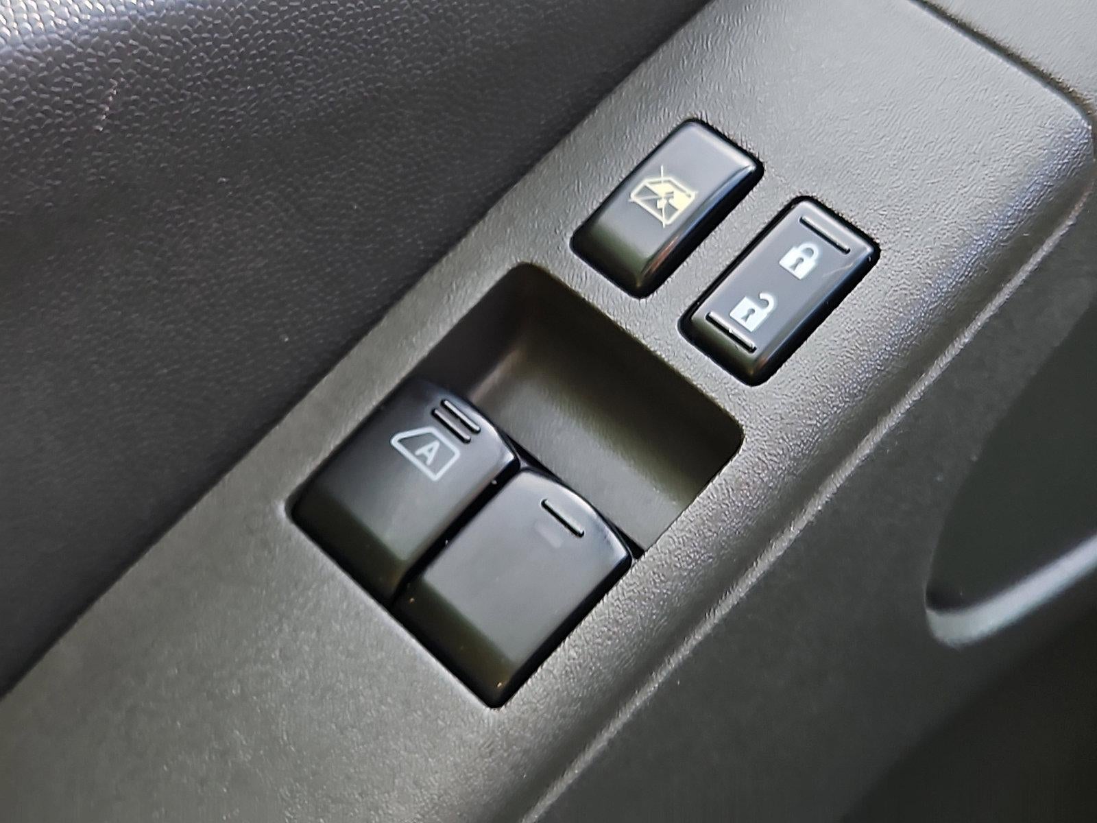 2017 Nissan Frontier 2017.5 King Cab 4x4 SV V6 Auto