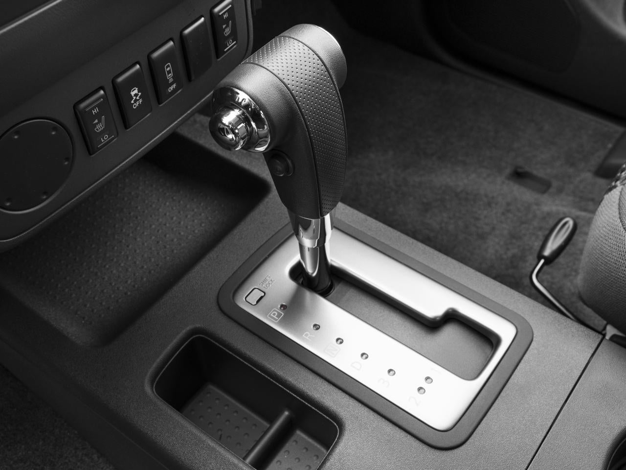 2017 Nissan Frontier 2017.5 King Cab 4x4 SV V6 Auto