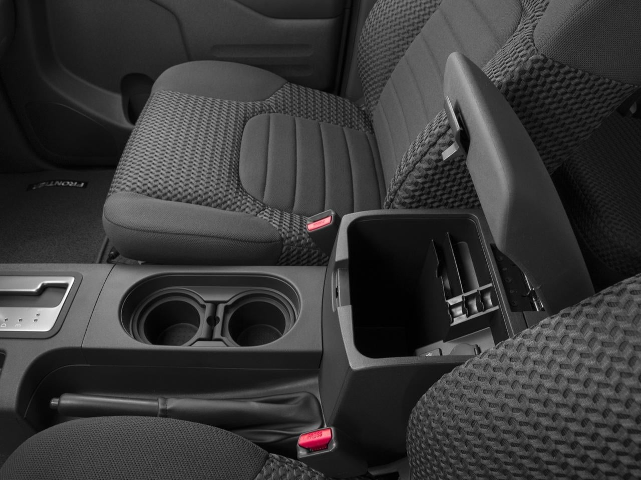 2017 Nissan Frontier 2017.5 King Cab 4x4 SV V6 Auto