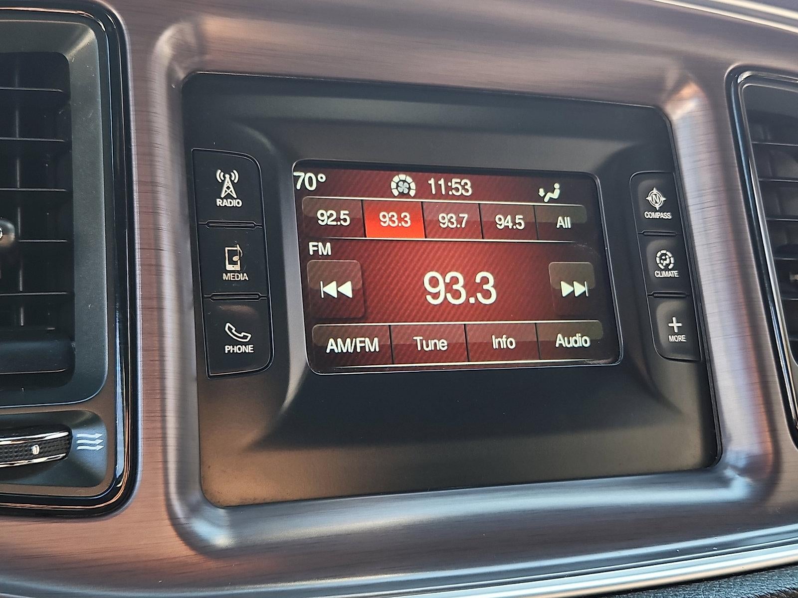 2016 Dodge Challenger 2dr Cpe SXT