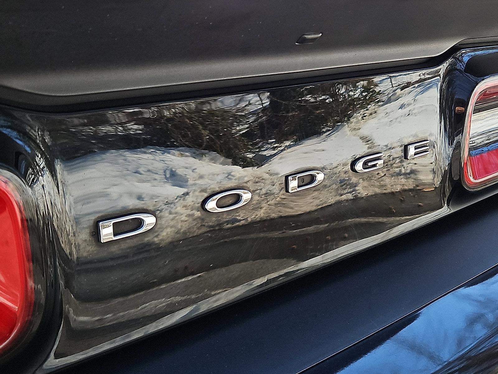 2016 Dodge Challenger 2dr Cpe SXT