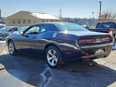 2016 Dodge Challenger 2dr Cpe SXT