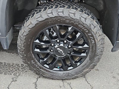 2025 Chevrolet Silverado 2500 HD Crew Cab Standard Box 4-Wheel Drive LT