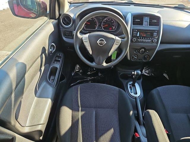 2015 Nissan Versa 4dr Sdn CVT 1.6 SV