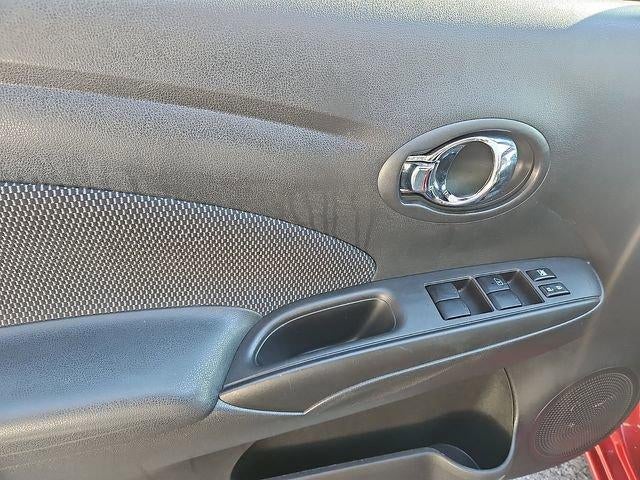 2015 Nissan Versa 4dr Sdn CVT 1.6 SV