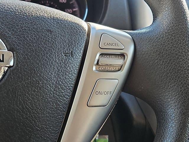 2015 Nissan Versa 4dr Sdn CVT 1.6 SV