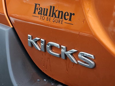 2020 Nissan Kicks SR