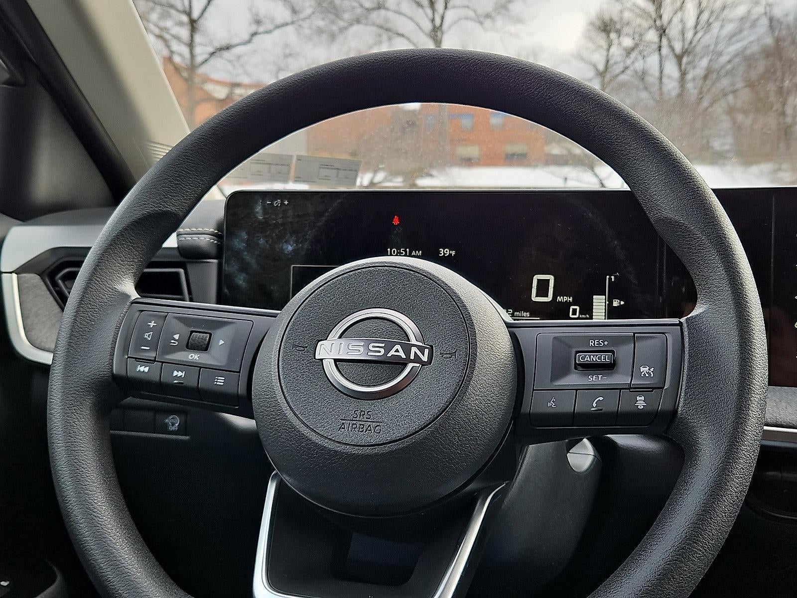 2025 Nissan Kicks SV