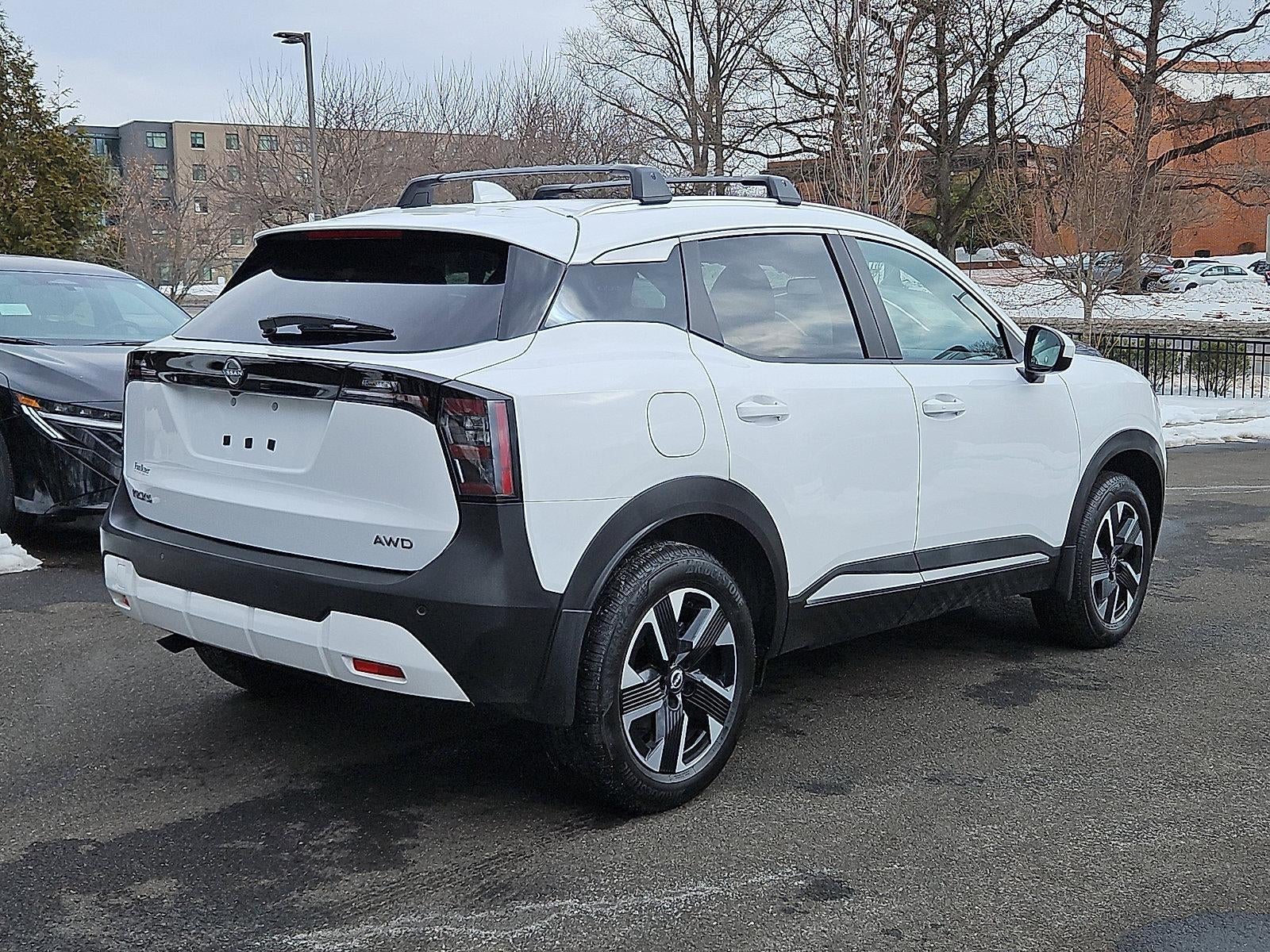 2025 Nissan Kicks SV