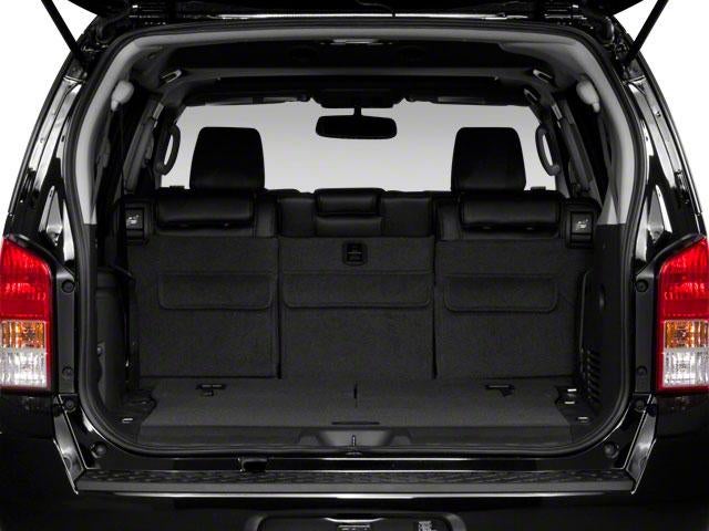 2011 Nissan Pathfinder 4WD 4dr V6 Silver