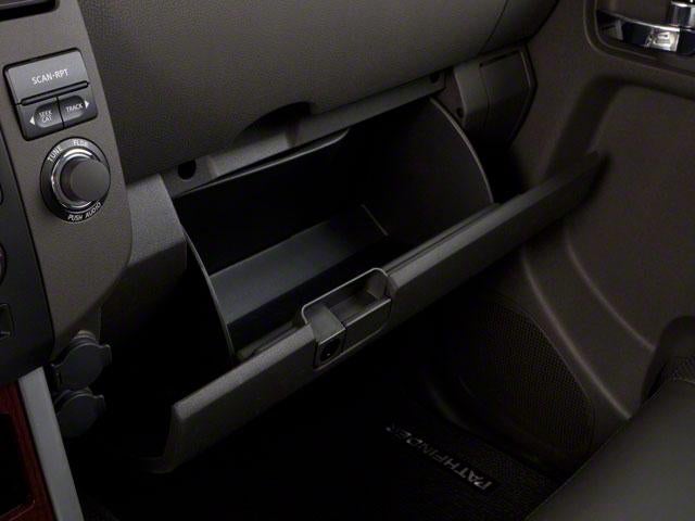 2011 Nissan Pathfinder 4WD 4dr V6 Silver