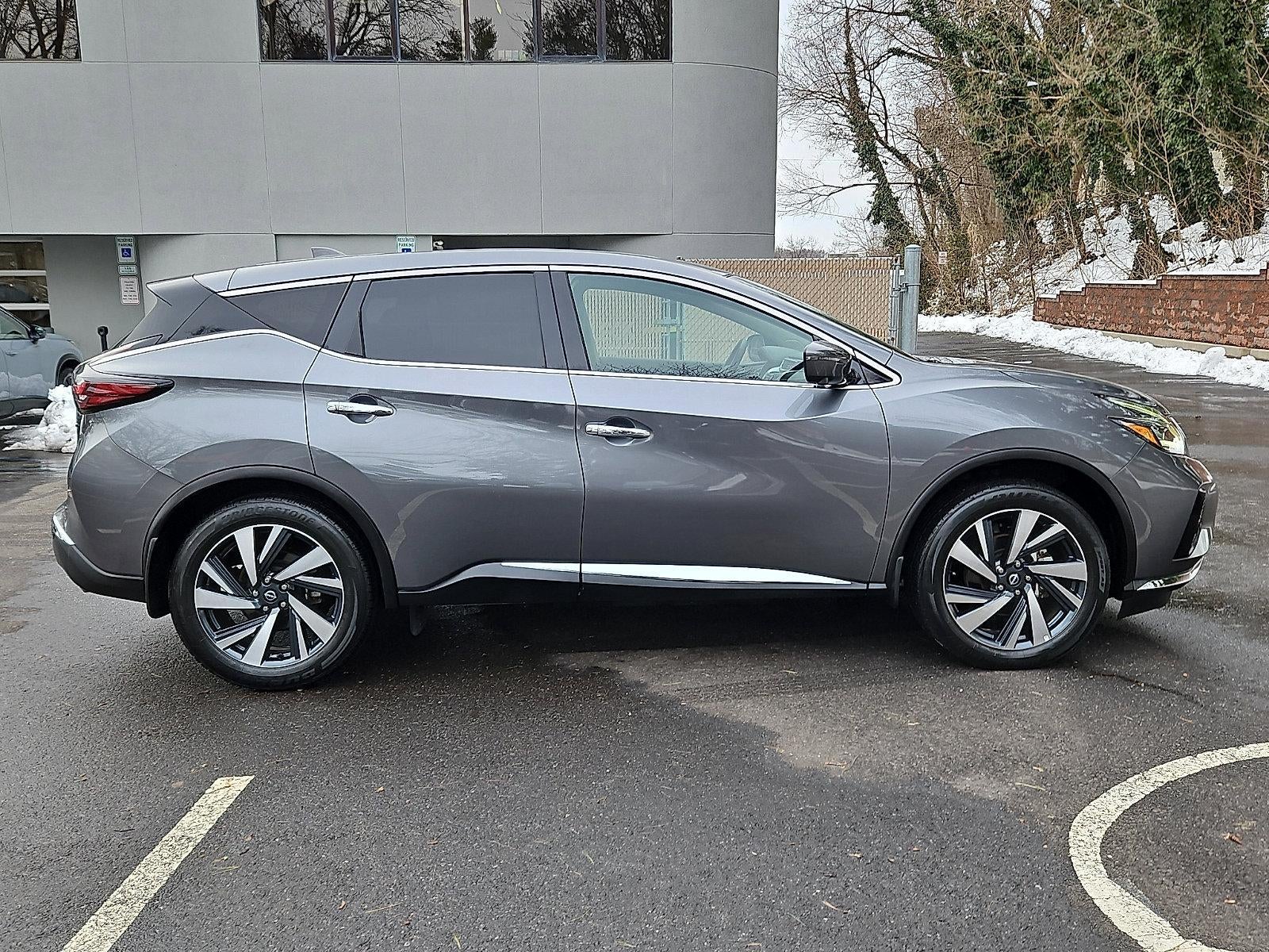 2023 Nissan Murano SL