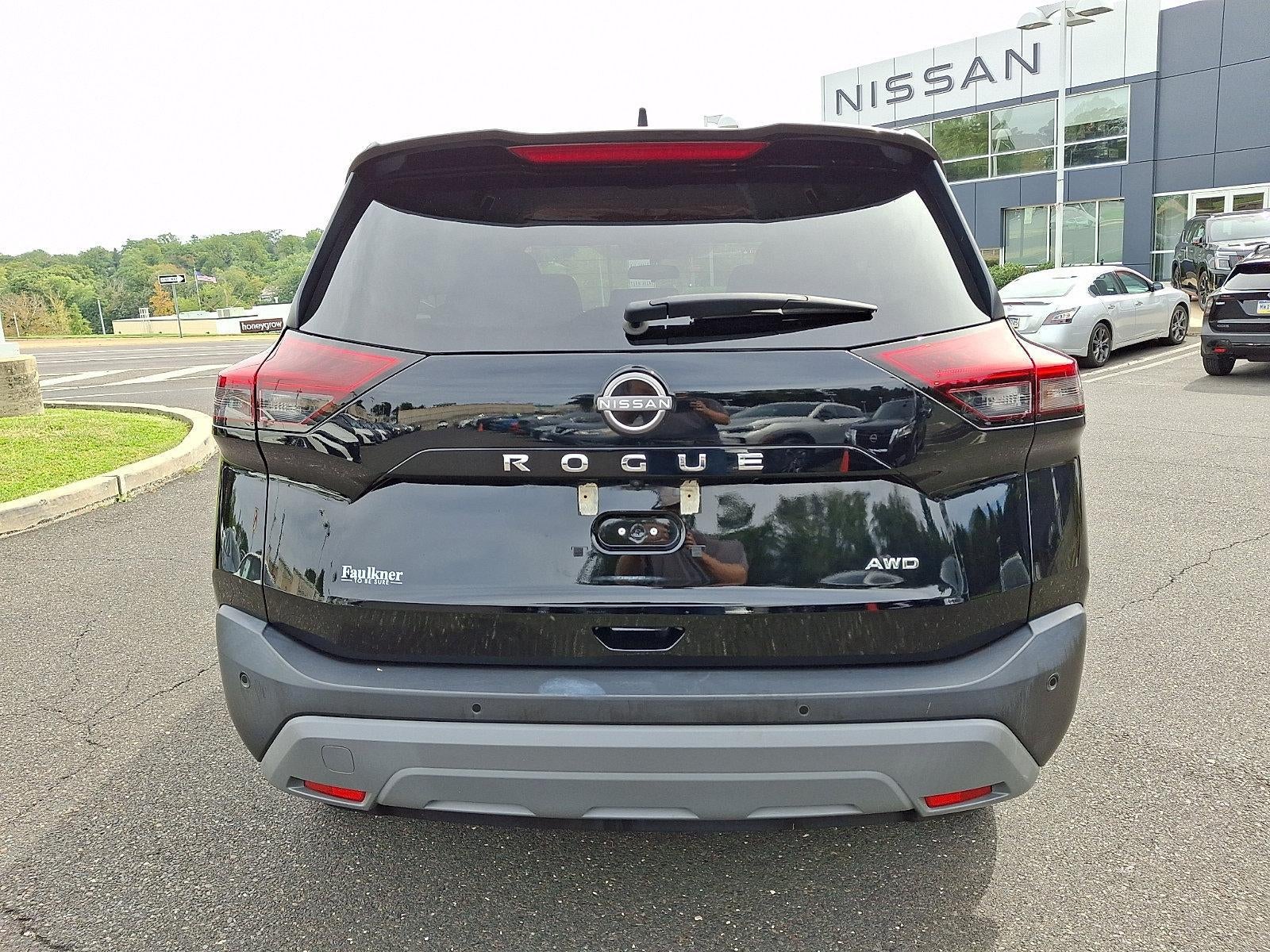 2023 Nissan Rogue S