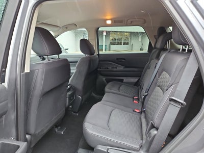 2023 Nissan Pathfinder S