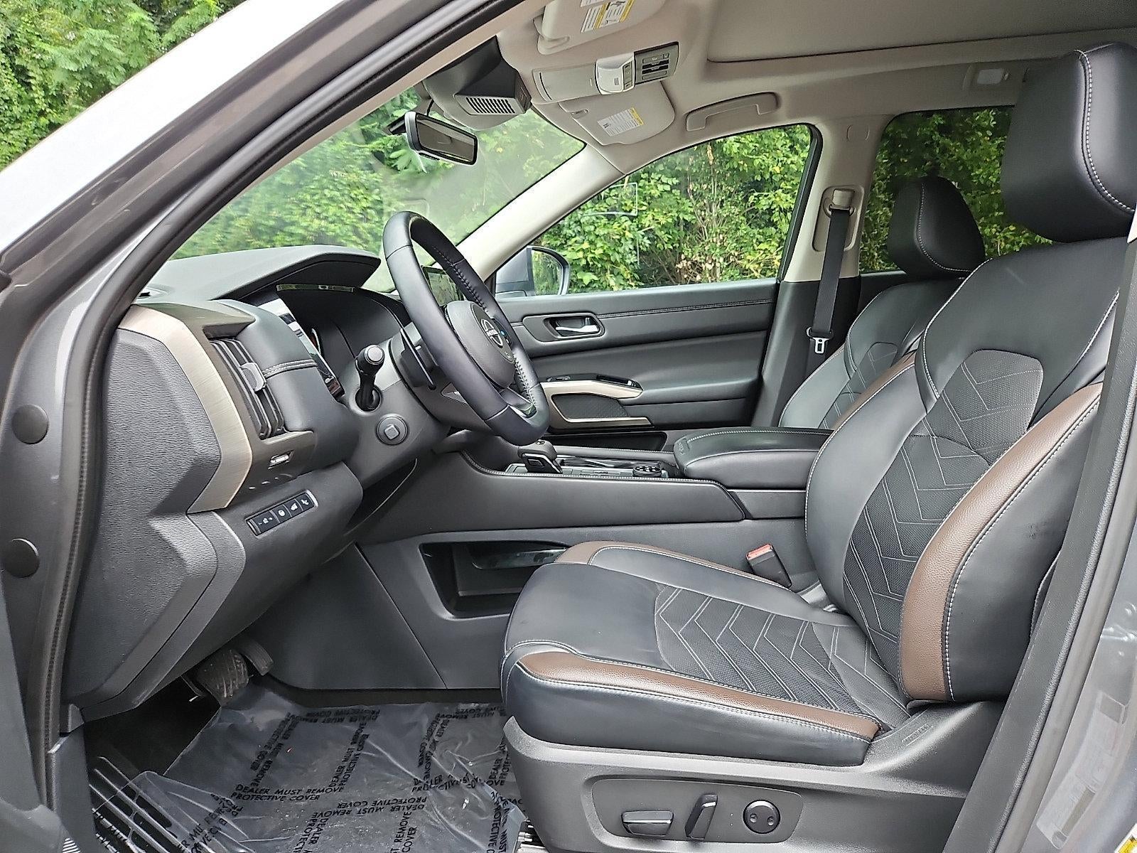 2024 Nissan Pathfinder Platinum