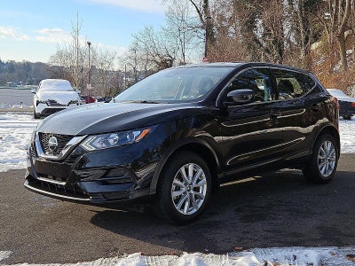 2022 Nissan Rogue Sport S