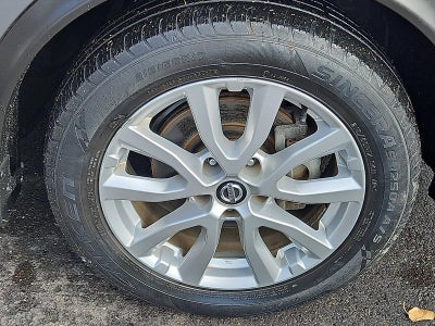 2022 Nissan Rogue Sport SV