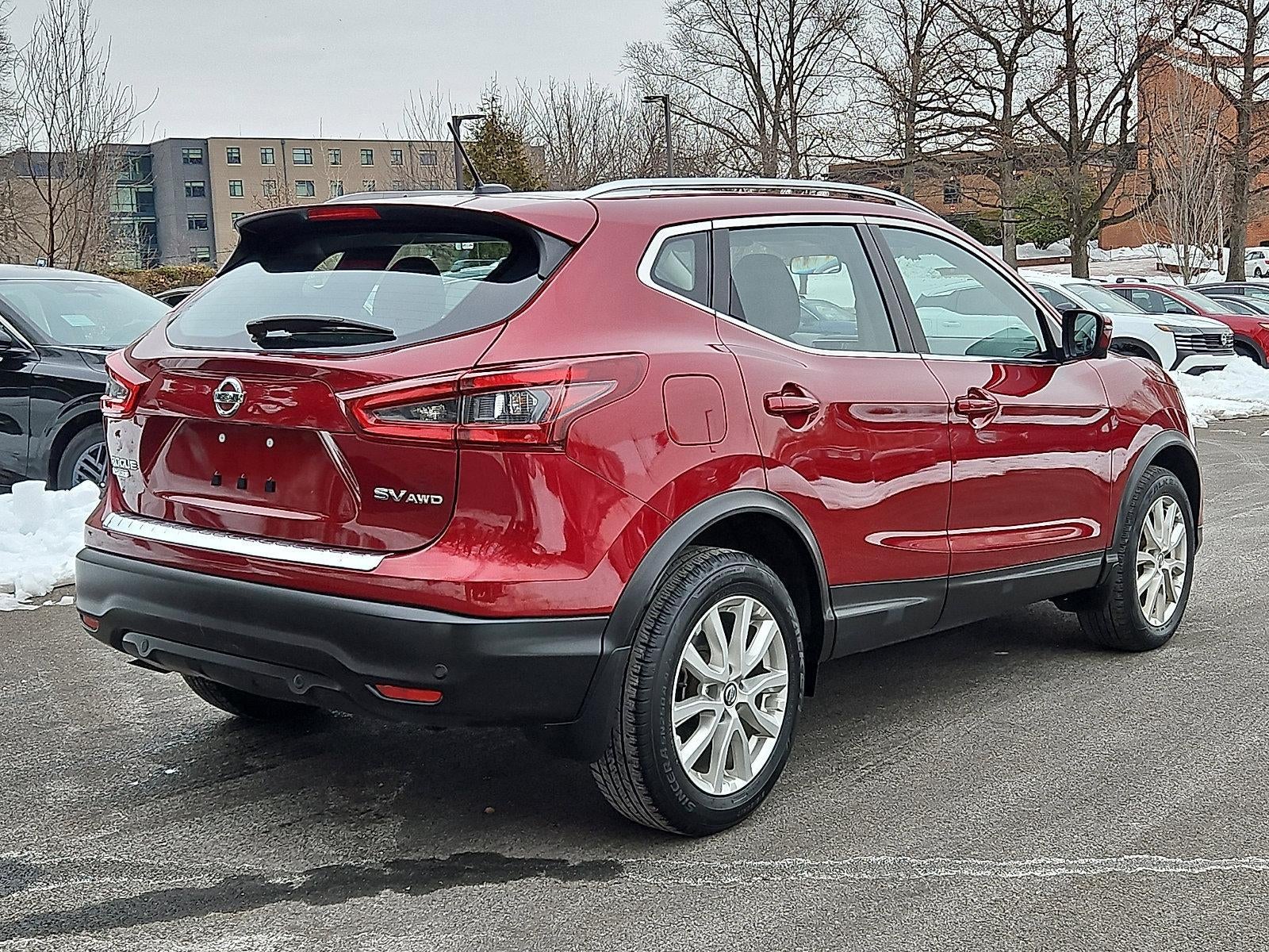 2022 Nissan Rogue Sport SV