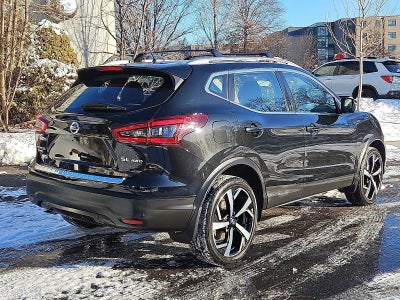 2022 Nissan Rogue Sport SL