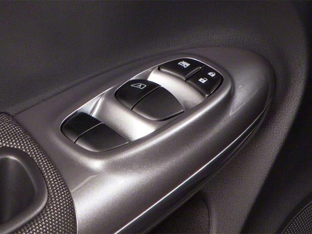 2011 Nissan JUKE 5dr Wgn I4 CVT SL AWD