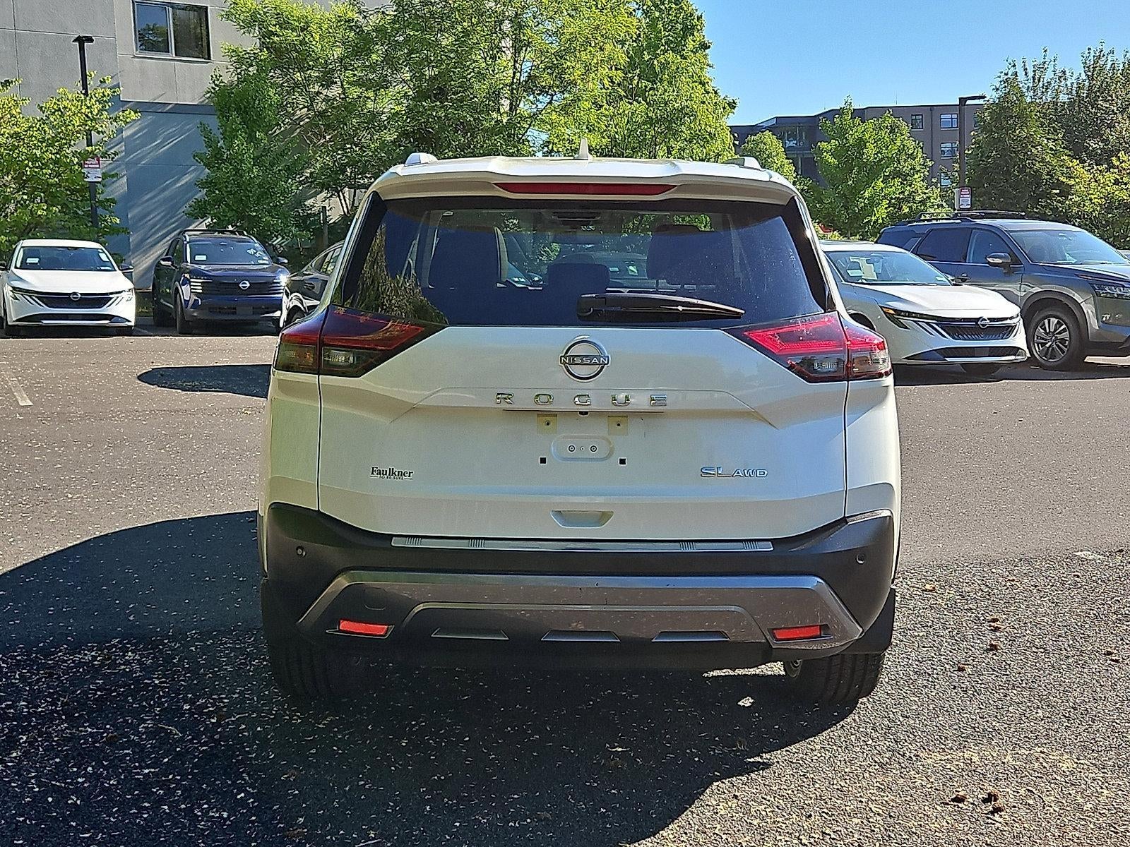 2023 Nissan Rogue SL