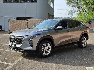 2024 Chevrolet Trax FWD 4dr LS