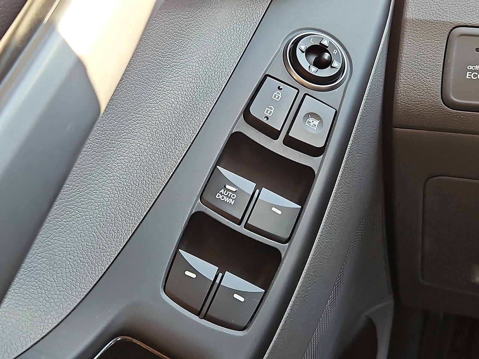 2016 Hyundai ELANTRA 4Dr Sdn Auto SE