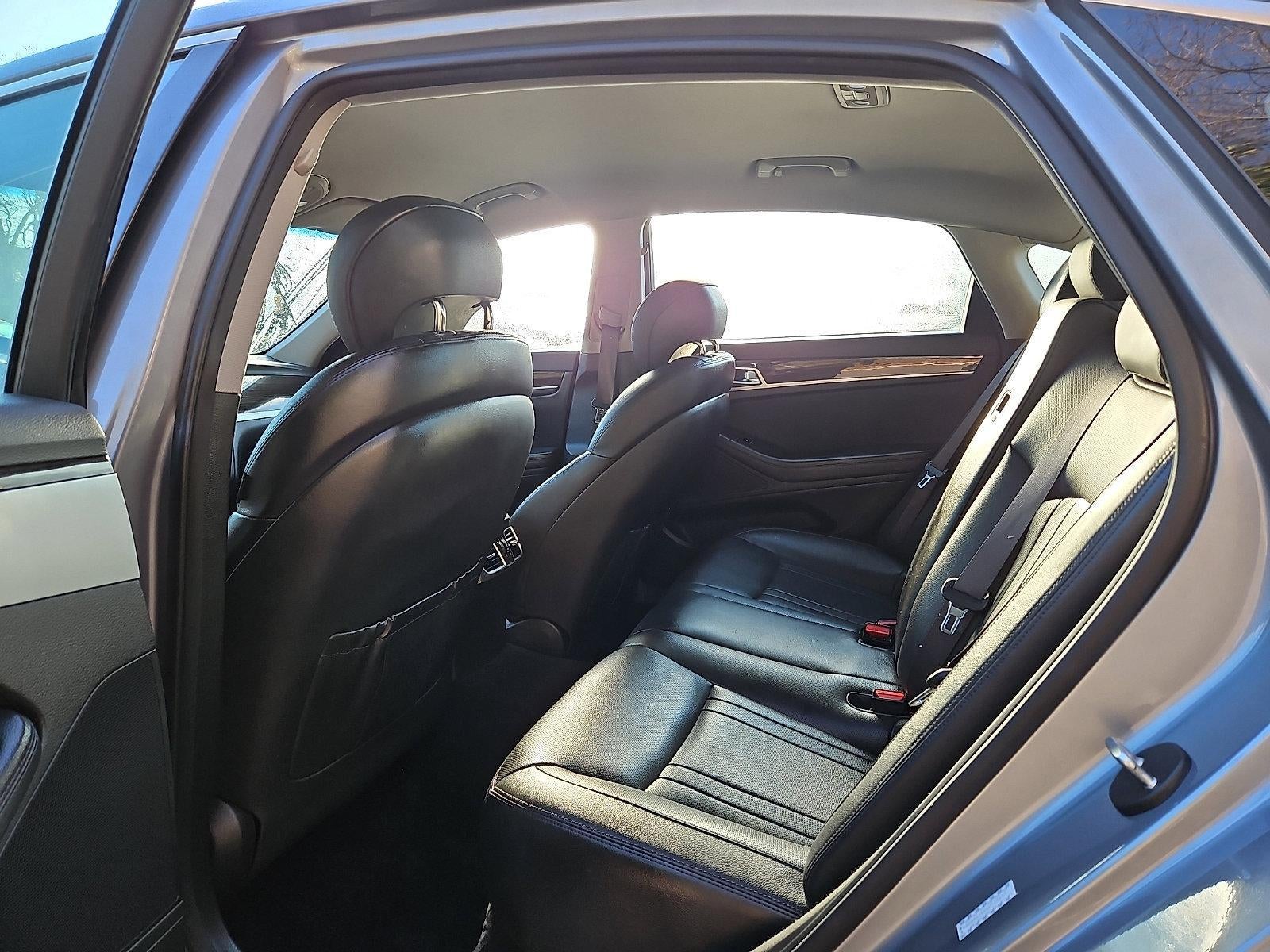 2016 Hyundai GENESIS 4Dr Sdn V6 3.8L AWD