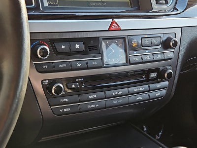 2016 Hyundai GENESIS 4Dr Sdn V6 3.8L AWD