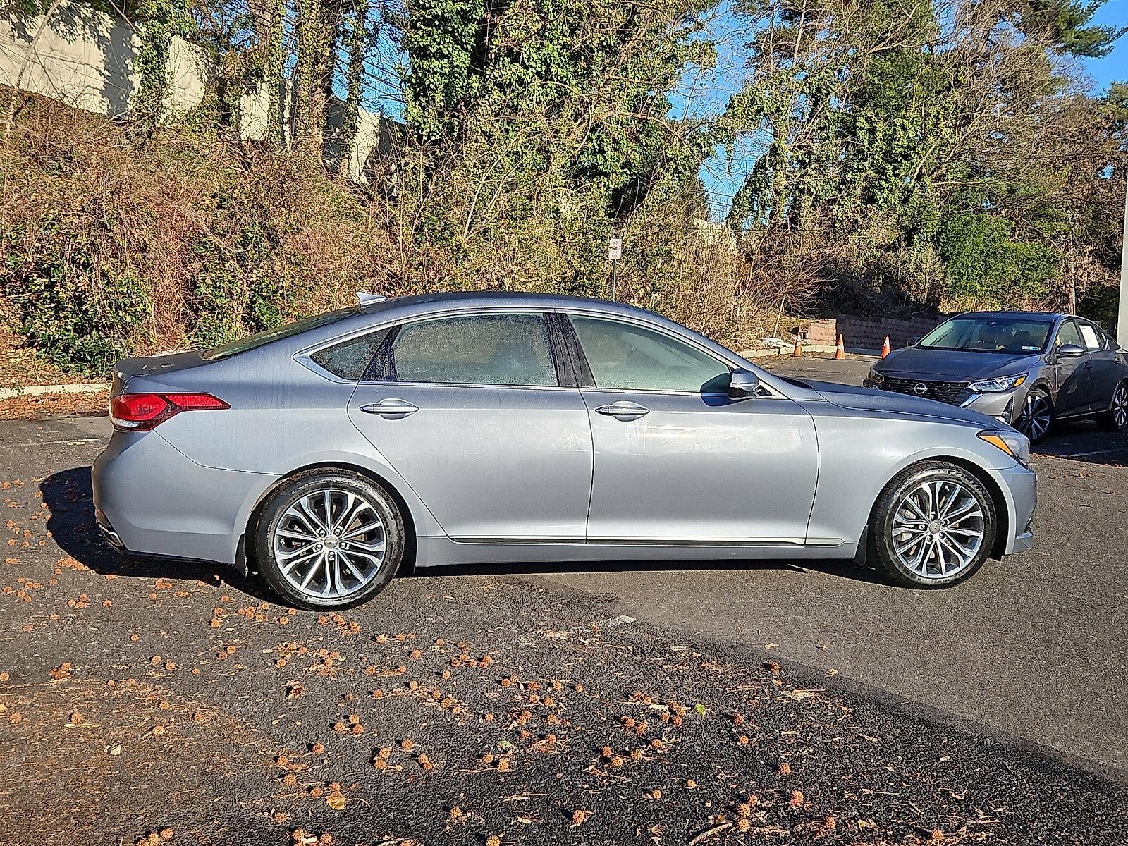 2016 Hyundai GENESIS 4Dr Sdn V6 3.8L AWD
