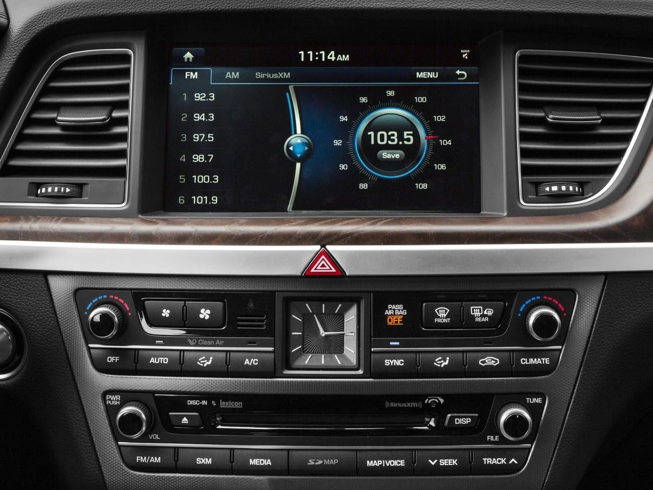 2016 Hyundai GENESIS 4Dr Sdn V6 3.8L AWD