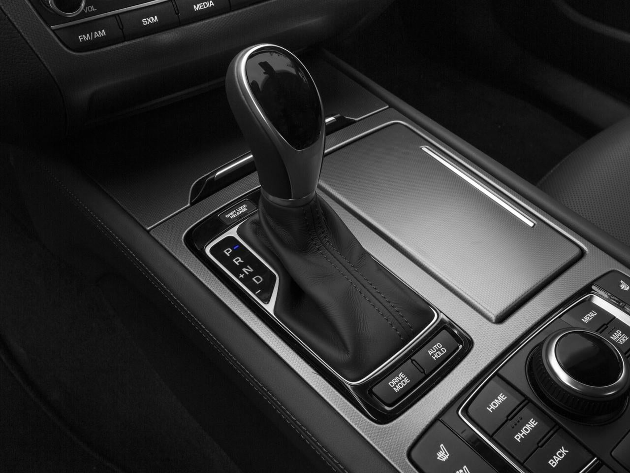 2016 Hyundai GENESIS 4Dr Sdn V6 3.8L AWD