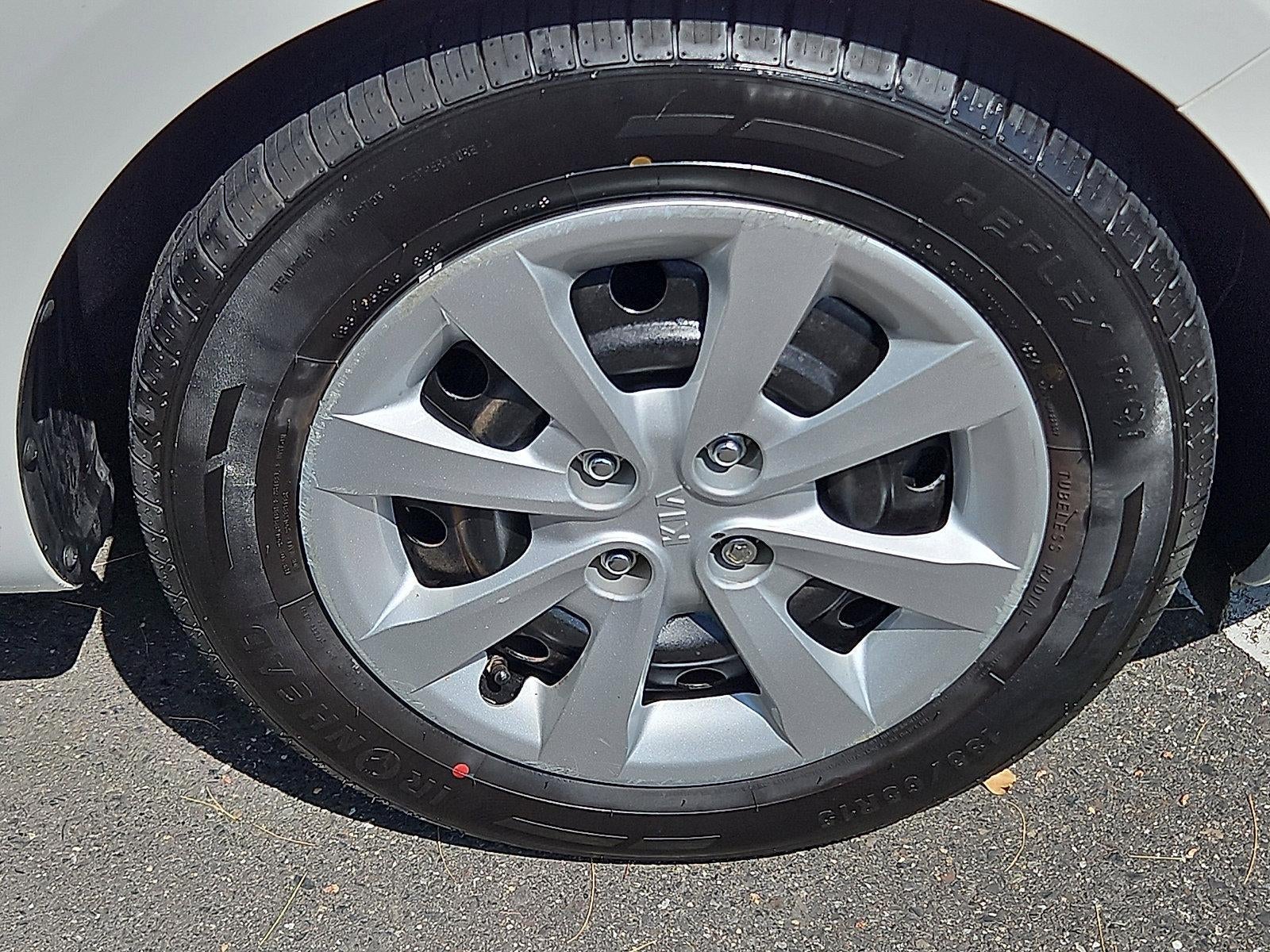 2015 Kia Rio 4dr Sdn Auto LX