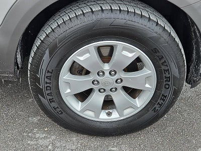 2009 Kia Borrego 4WD 4dr V6 EX