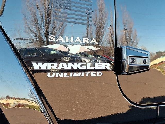 2014 Jeep Wrangler Unlimited 4WD 4dr Sahara