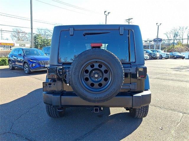 2014 Jeep Wrangler Unlimited 4WD 4dr Sahara