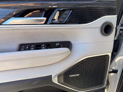 2022 Jeep Wagoneer Series III 4x4