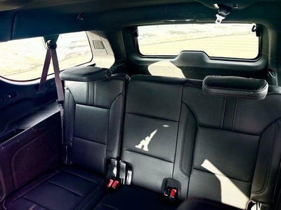 2021 Chevrolet Suburban 4WD RST