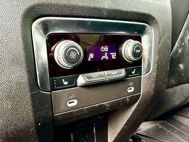 2021 Chevrolet Suburban 4WD RST